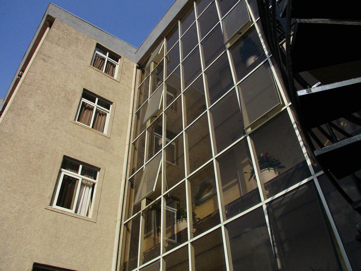 Stay Easy Hotel Addisz-Abeba Kültér fotó
