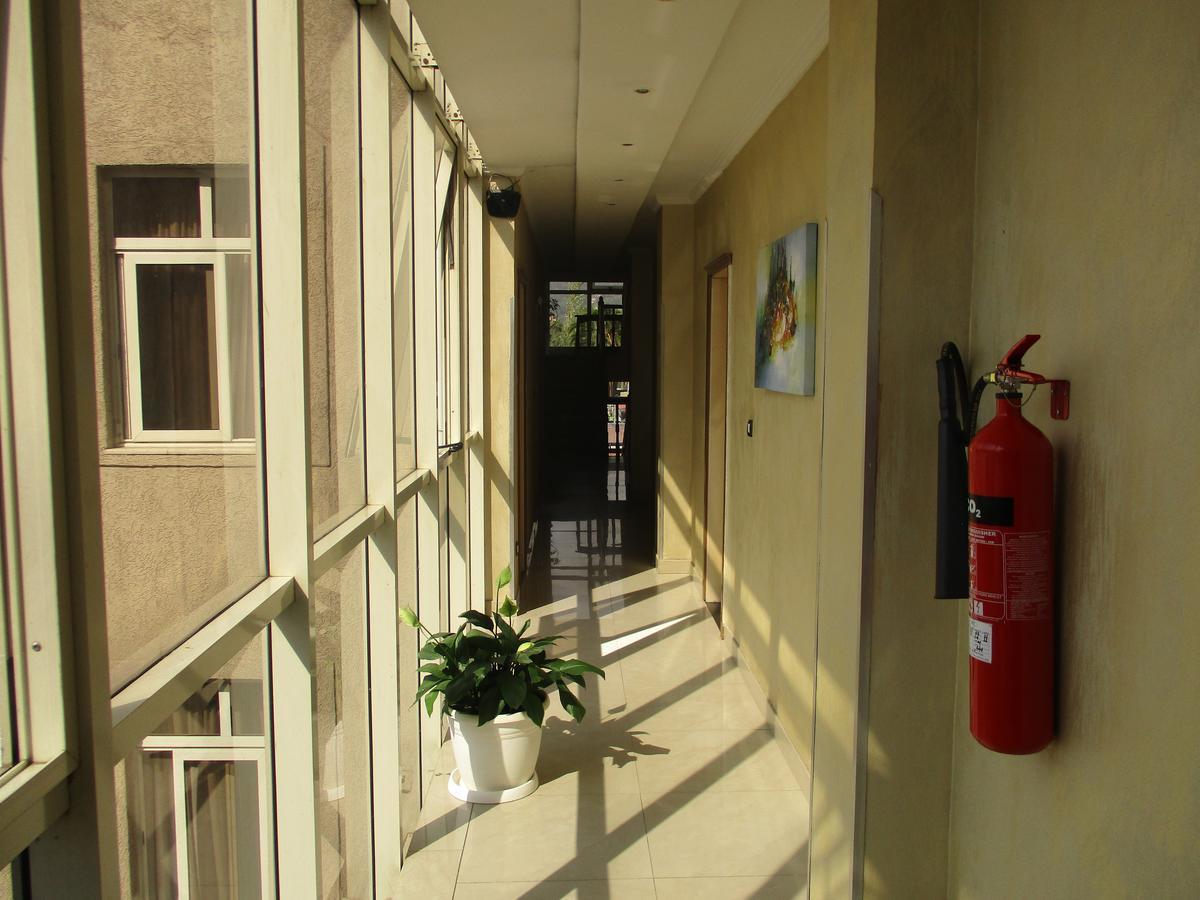 Stay Easy Hotel Addisz-Abeba Kültér fotó